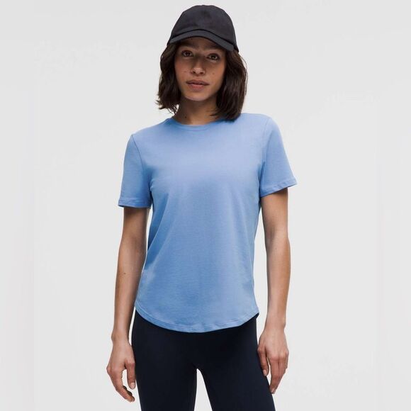 NWT Sz 14 LOVE CREW Curved-Hem Crewneck T-Shirt Pool Party Blue POOL - Lululemon - Picture 1 of 10